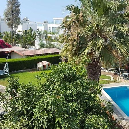 Moon-Light Studio Hotel Larnaca Esterno foto